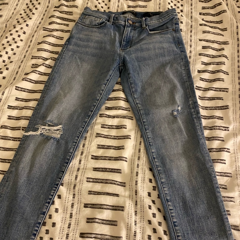 Cute distressed skinny jeans